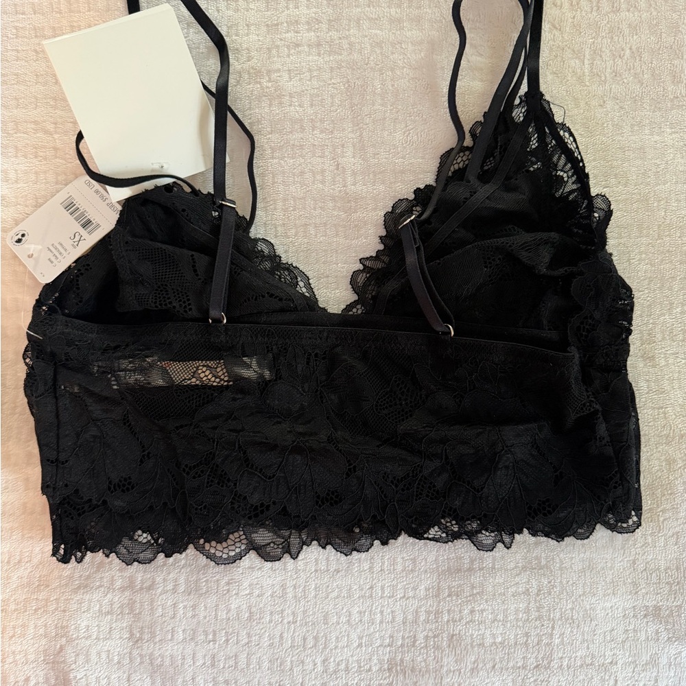 Free People 2 Pack Black Lace Bralette NWT - Picture 2 of 5